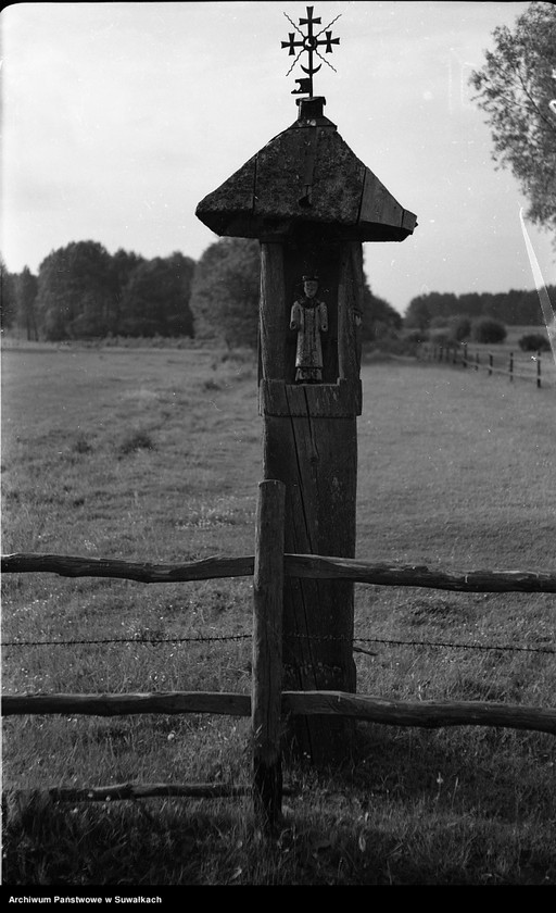 image.from.unit.number "Kapliczka w województwie białostockim."