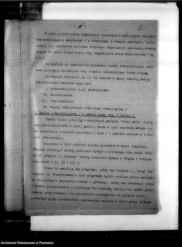 Obraz 8 z jednostki "Programy nauczania różnych szkół zawodowych: 1) Szkoła Handlowa w Brodnicy, 2) Średnia Szkoła Zawodowa w Bydgoszczy, 3) Miejska Szkoła Przemysłowo-Handlowa - Gniezno, 4) Żeńska Szkoła Zawodowo-Gospodarcza - Grudziądz, 5) Państwowa Szkoła Przemysłowo-Handlowa Żeńska w Lesznie, 6) Prywatne Seminarium Nauczycielek Gosp. SS Urszulanek w Lubocześnicy, 7) Państwowa Szkoła Handlowa i Przemysłowa Żeńska w Poznaniu, 8) Szkoła Handlowa Izby Przemysłowo-Handlowej w Tczewie, 9) Państwowa Szkoła Zawodowa Żeńska w Toruniu"