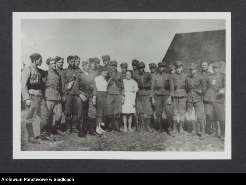 Obraz 6 z kolekcji "Żołnierze Oddziału Partyzanckiego „Zenona”"