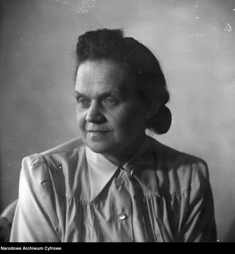 image.from.unit.number "Cecylia Mikołajczyk"