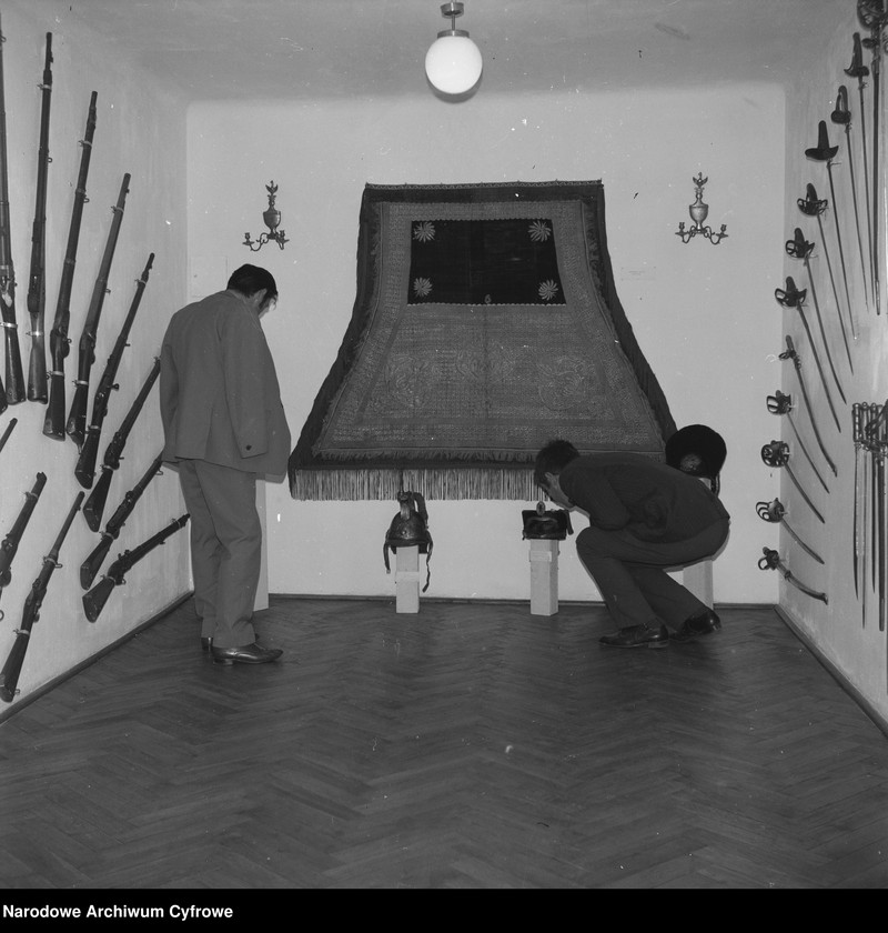 image.from.unit.number "Muzeum w Liwie"