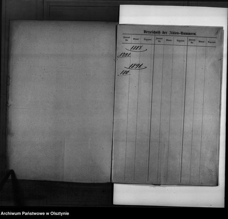 image.from.unit.number "Kanzlei Hilfsarbeiter Reuter [Martin Ernst]"