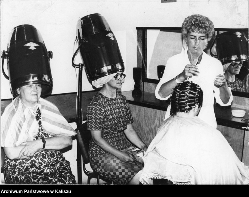 Obraz 14 z kolekcji "Kobiety na archiwalnych zdjęciach111"