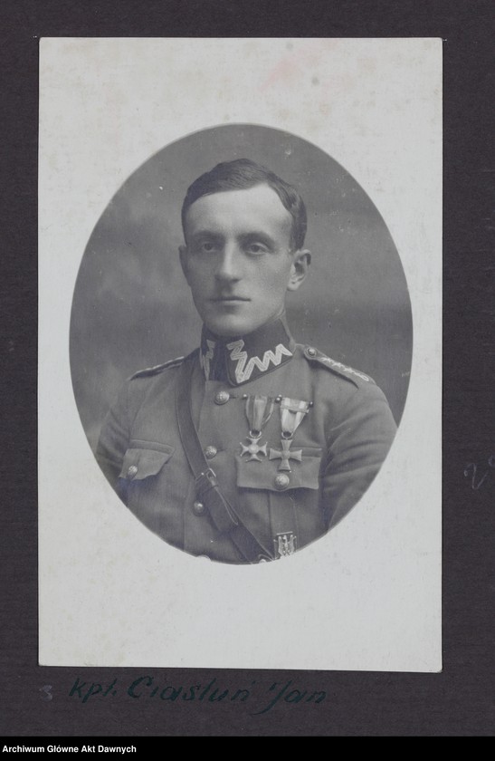 image.from.unit.number "Zbiór fotografii. Album korpusu oficerskiego 6 pułku piechoty Legionów."