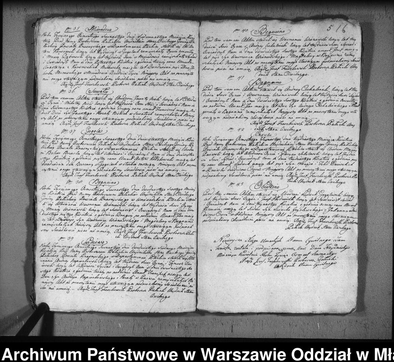 image.from.unit.number "Akta urodzin, małżeństw i zgonów"