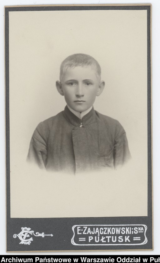 Obraz 51 z kolekcji "Chłopcy w niebieskich mundurkach... - uczniowie pułtuskiego Gimnazjum z okresu I wojny światowej"