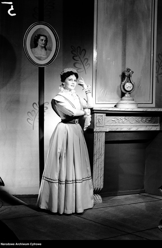 Obraz 17 z jednostki "Warszawa. Teatr Narodowy - sztuka "Panna mężatka""