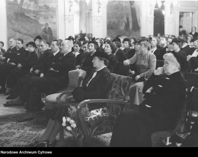 image.from.unit.number "Zjazd Związku Pracy Obywatelskiej Kobiet w Warszawie"