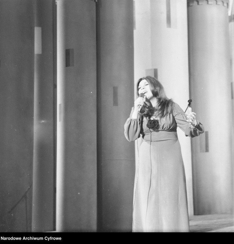 image.from.unit.number "XII Krajowy Festiwal Piosenki Polskiej w Opolu"