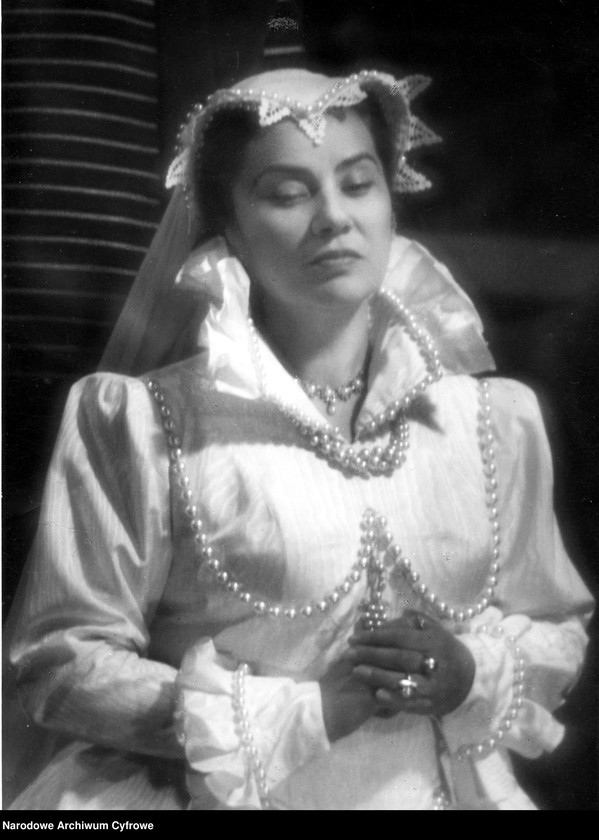 image.from.unit.number "Warszawa. Teatr Narodowy - sztuka "Maria Stuart""