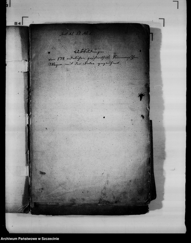 image.from.unit.number "Abbildungen von 178 adelichen grostentheils Pommern-Wappen der pommerschen adlichen Familien"