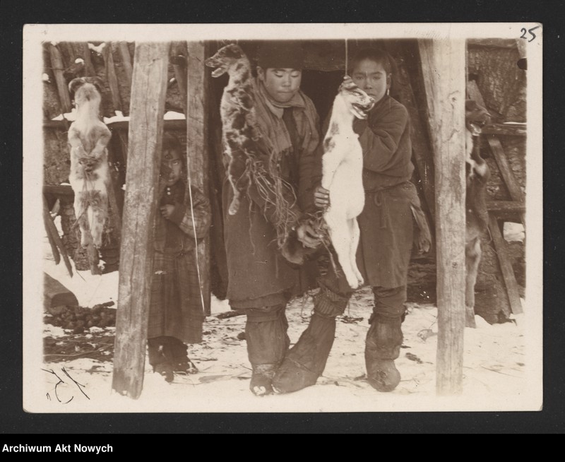 Obraz 1 z kolekcji "Fotografie ze zbiorów Bronisława Piłsudskiego.111"