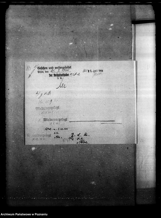 Obraz 17 z jednostki "Leel stehende Schulgebäude. Einsatz von Baracken"