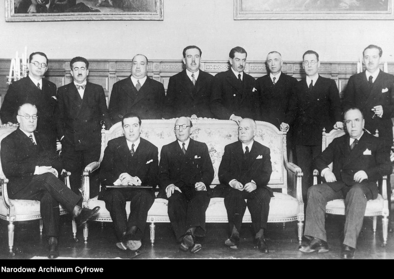 image.from.unit.number "Rząd Ricardo Samper Ibaneza"