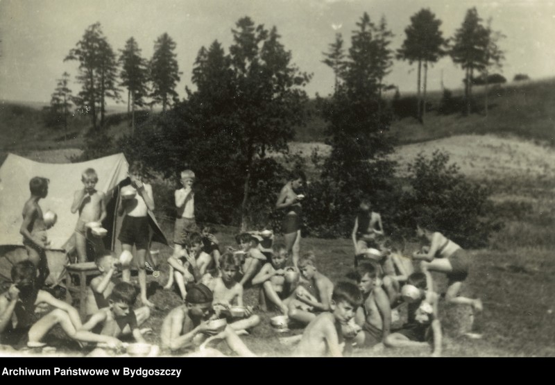 image.from.unit.number "7 Żeglarska Drużyna Harcerska w Bydgoszczy - album fotograficzny"