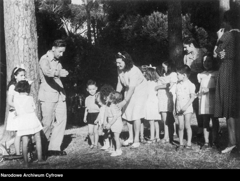 image.from.unit.number "2 Warszawska Dywizja Pancerna"