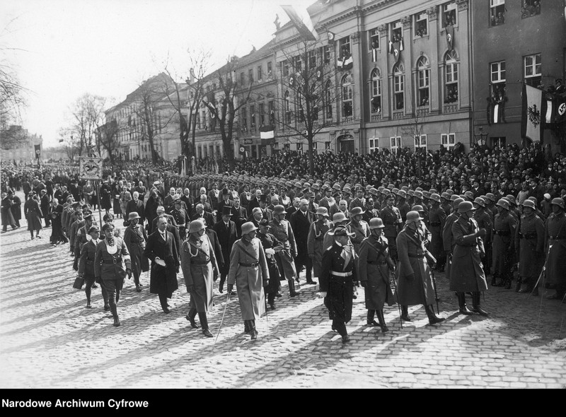 image.from.unit.number "Uroczyste posiedzenie Reichstagu w kościele garnizonowym w Poczdamie"