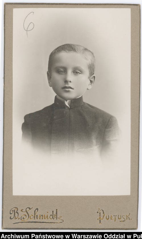 Obraz 87 z kolekcji "Chłopcy w niebieskich mundurkach... - uczniowie pułtuskiego Gimnazjum z okresu I wojny światowej"