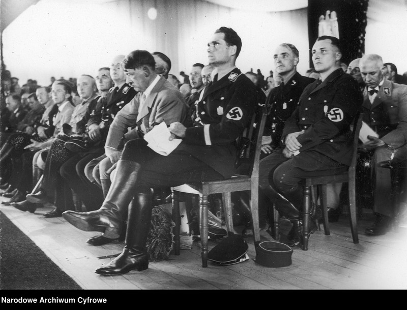 image.from.unit.number "Parteitag NSDAP (Narodowo-Socjalistycznej Niemieckiej Partii Robotników) w Norymberdze"