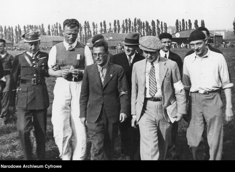 Obraz 9 z jednostki "Międzynarodowe Zawody Samolotów Turystycznych (Challenge 1934) w Warszawie"