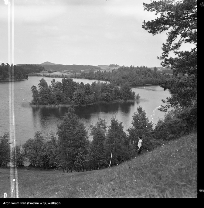 image.from.unit.number "Góra Cisowa i jezioro Szurpiły, okolice Suwałk."