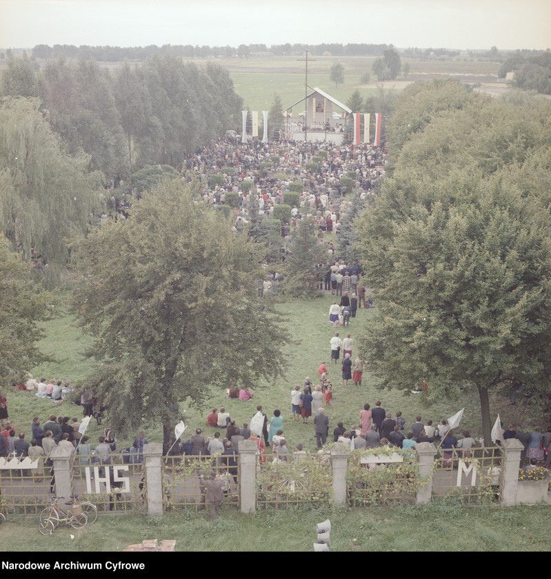 image.from.unit.number "Uroczystości odpustowe w kościele Narodzenia Najświętszej Maryi Panny w Biechowie"