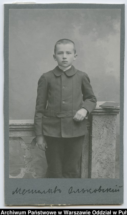 Obraz 99 z kolekcji "Chłopcy w niebieskich mundurkach... - uczniowie pułtuskiego Gimnazjum z okresu I wojny światowej"