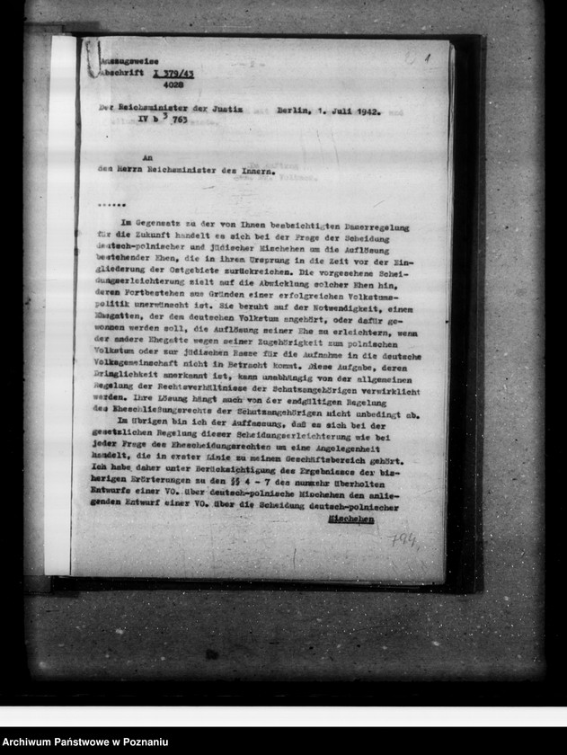 Obraz 7 z jednostki "13. Verordnung zum Reichsbürgergesetz. Verordnung über die Schutzangehörigkeit des Deutschen Reichs. Verordnung über die Staatsangehörigkeit auf Wiederruf"