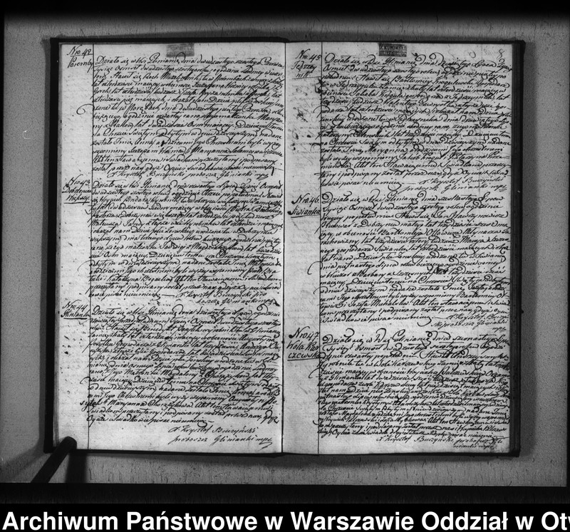 image.from.unit.number "Akta urodzeń, małżeństw i zgonów"