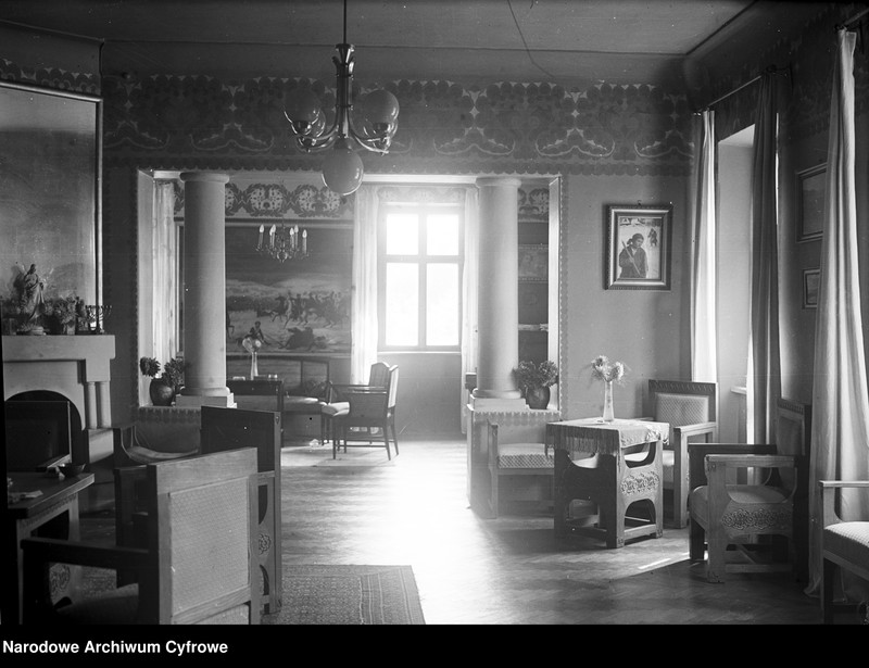 image.from.unit.number "Dworek Kępińskich w Moszczanicy"
