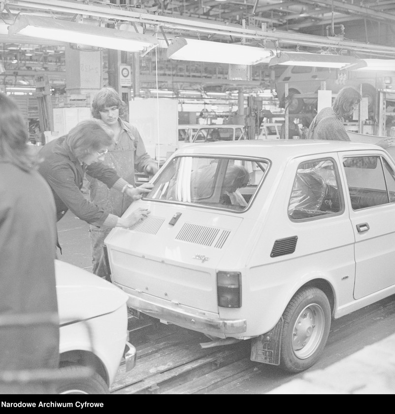 image.from.unit.number "Fabryka Samochodów Małolitrażowych w Bielsku-Białej"