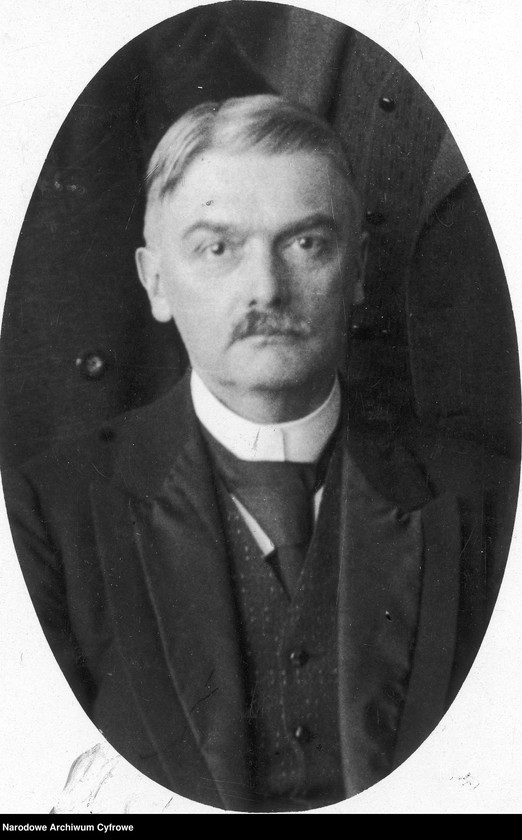 image.from.unit.number "Rudolf Heinze"