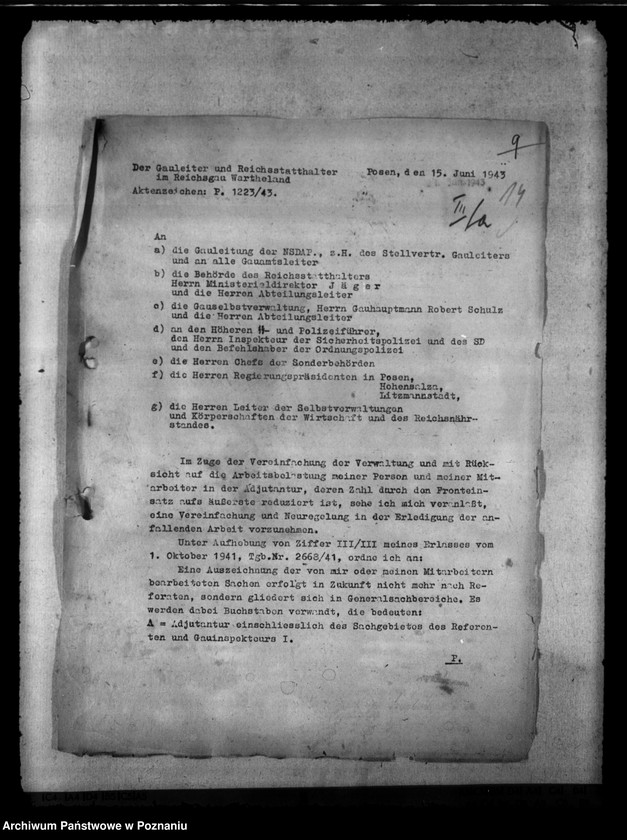 Obraz 18 z jednostki "Unterbringung der Behörden. Einrichtung der Dienststrafkammer. Förderrung des Baues von Baracken. Organisation des Gestapo."