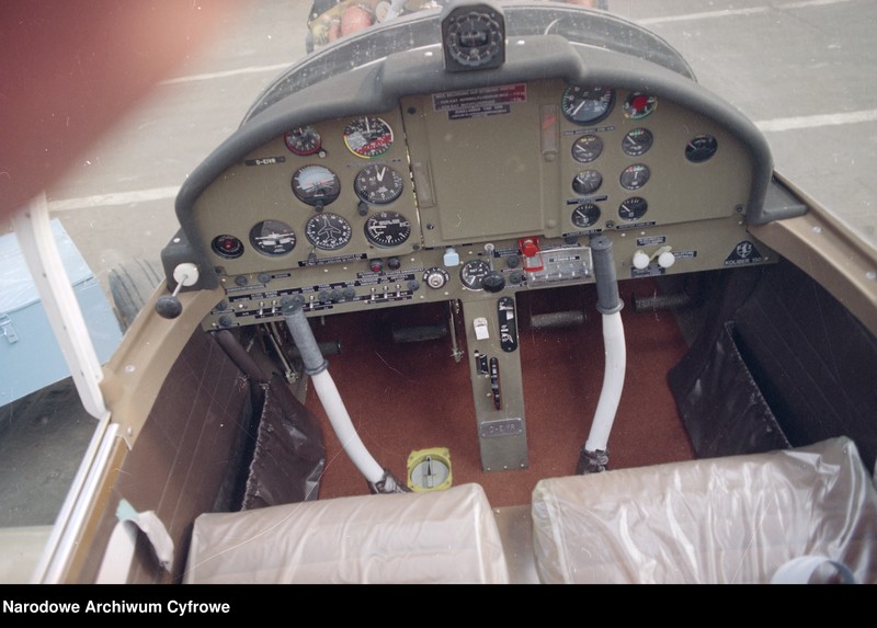 image.from.unit.number "Wytwórnia Sprzętu Komunikacyjnego nr 4 "Okęcie" (PZL-Okęcie) w Warszawie"