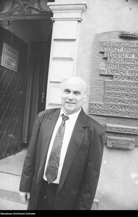 Obraz 16 z jednostki "Promocja książki Joanny Siedleckiej pt. "Mahatma Witkac" w Klubie Księgarza przy Rynku Starego Miasta 22/24 w Warszawie"