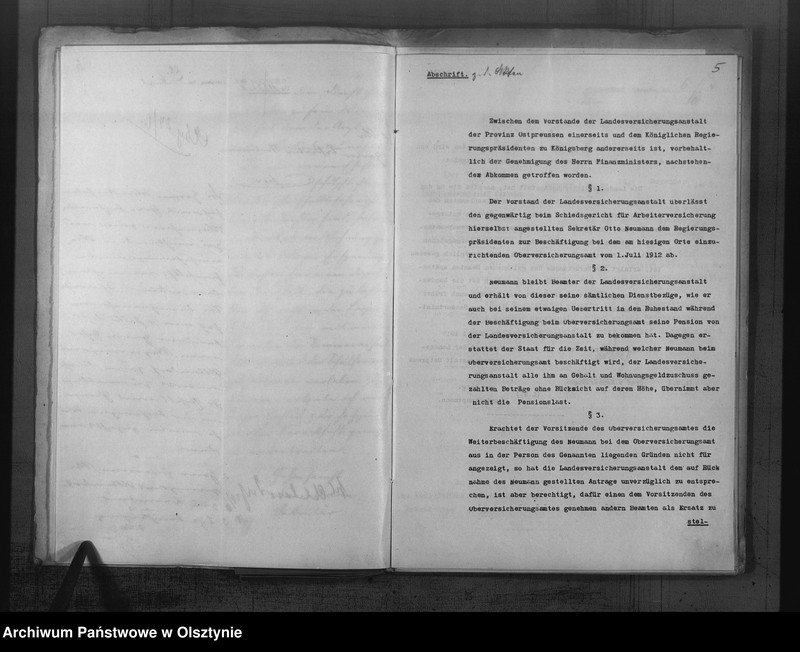 image.from.unit.number "Sekretär Neumann [Otto] bei der Landesversicherungsanstalt"