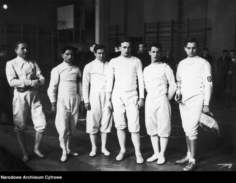 Obraz 3 z jednostki "Mistrzostwa Polski w szermierce w Domu Akademickim w Warszawie"