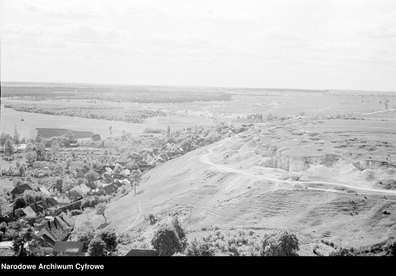 image.from.unit.number "Janowiec"