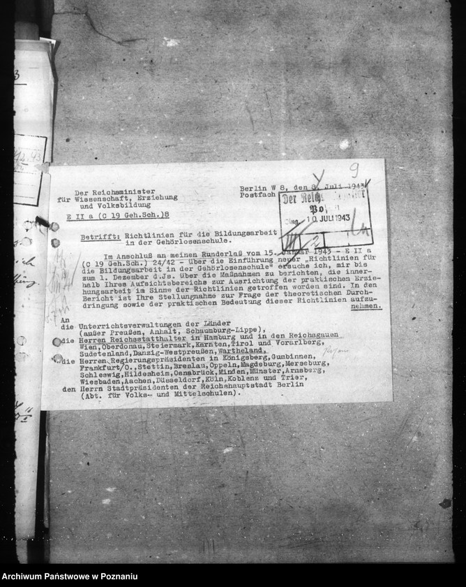 Obraz 13 z jednostki "Blinden- und Gehörlosen- Unterricht. Hilfsschulen. Hebammenvorschule"