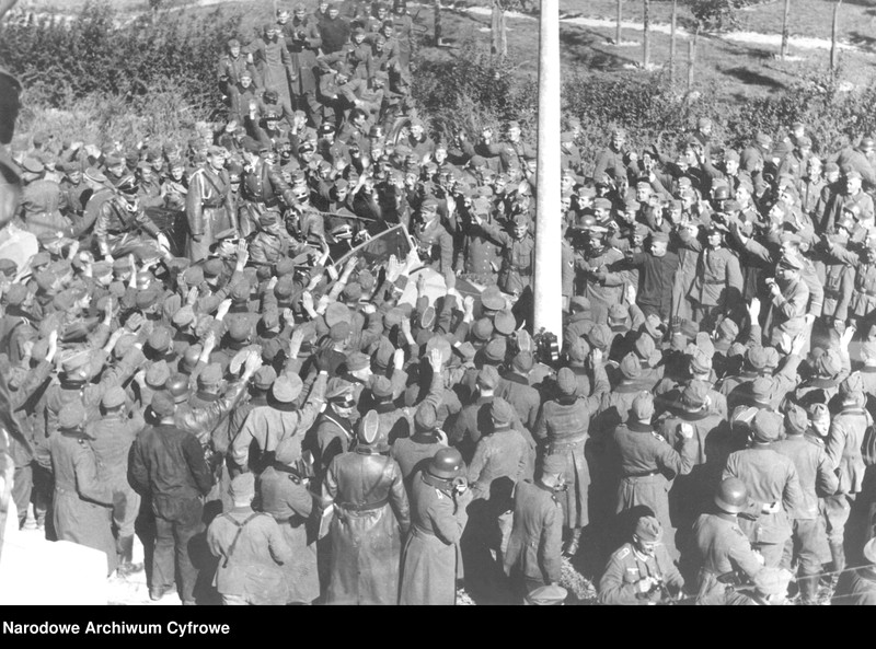 image.from.unit.number "Inspekcja Adolfa Hitlera w czasie kampanii wrześniowej"