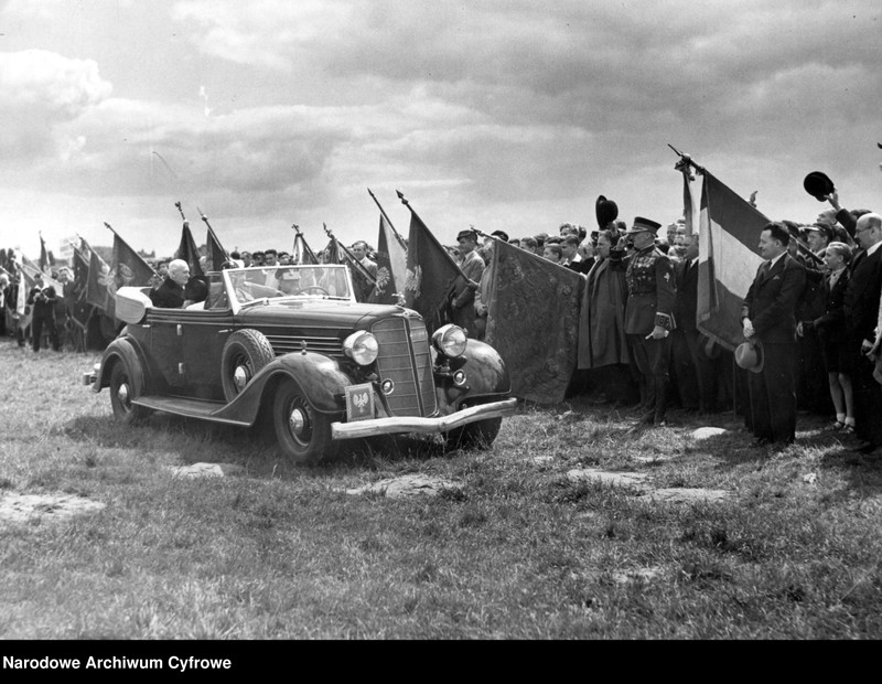 image.from.unit.number "Uroczystości 10-lecia rządów prezydenta RP Ignacego Mościckiego w Warszawie "