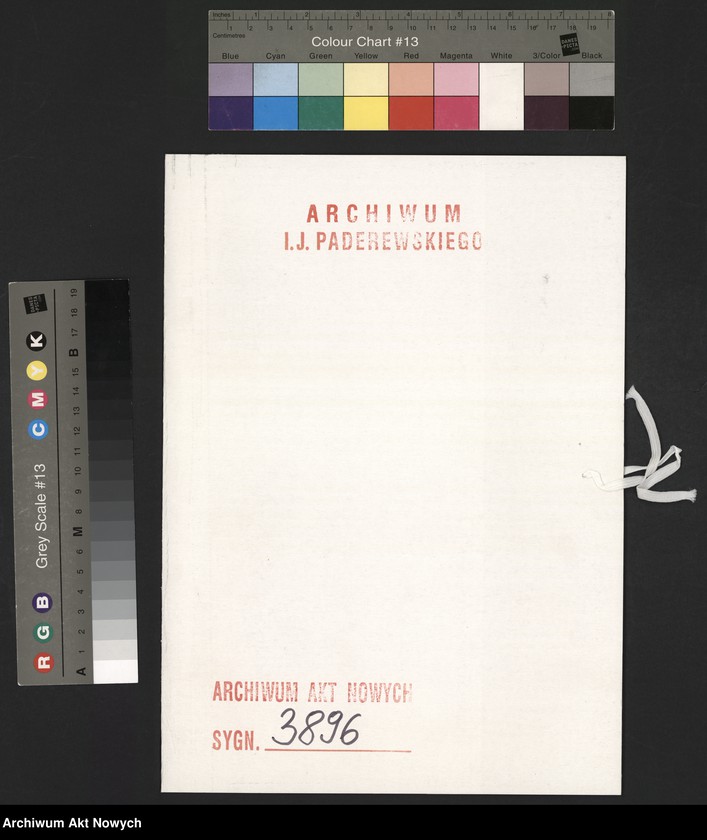 image.from.unit.number "Księga przychodu i rozchodu odzieży, obuwia, artykułów żywnościowych; notatki o darach"