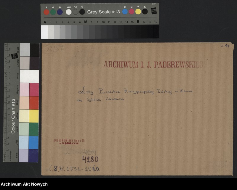 image.from.unit.number "Poselstwo R.P. w Bernie; Załączniki: 2 kwestionariusze paszportowe I. Paderewskiego; L.8"