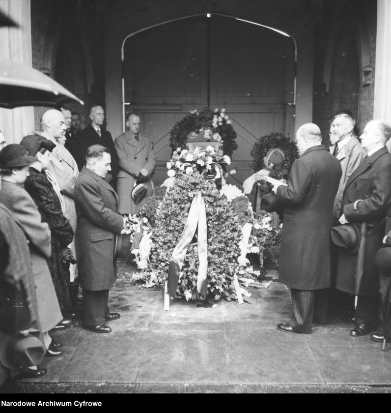 image.from.unit.number "Pogrzeb Mieczysława Mastka - posła Rady Narodowej"