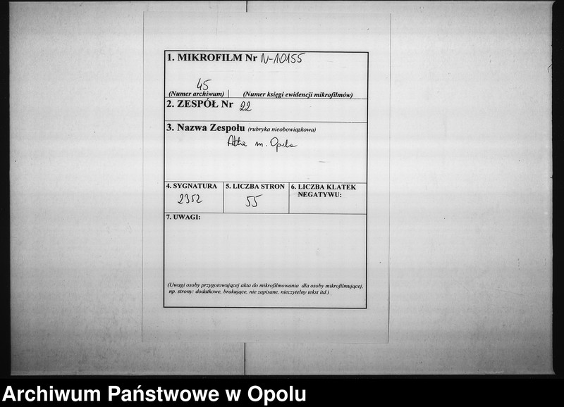 Obraz 2 z jednostki "Acta des Magistrats zu Oppeln von Einsendung der monathl[ichen] Nachweisnung der Tuch Fabrication Vol. I de anno 1812"