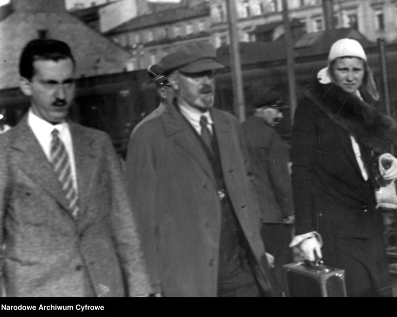 Obraz 9 z jednostki "Pogrzeb Michaliny Mościckiej w Warszawie"