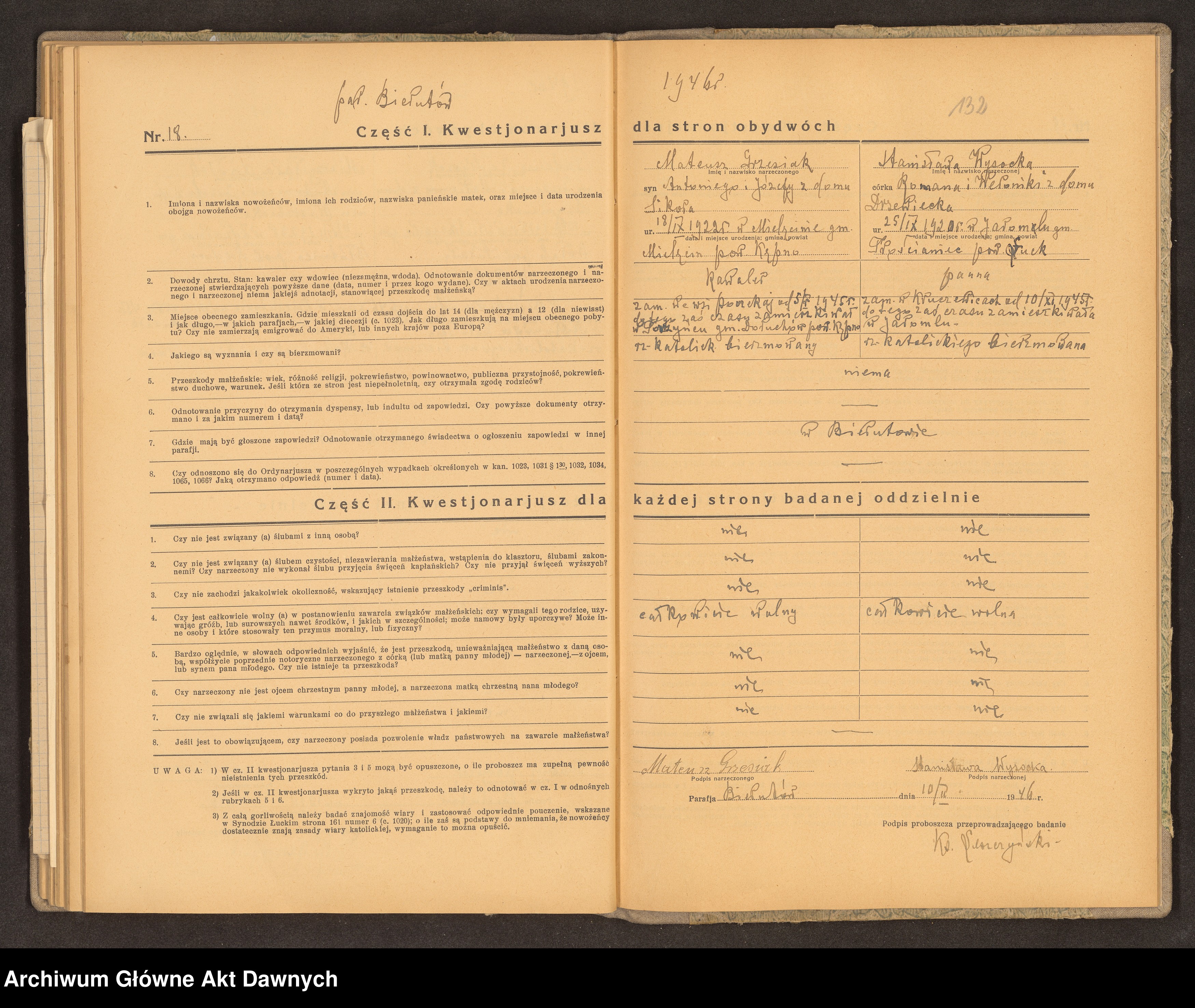 Skan z jednostki: Parafia: Warkowicze. Dekanat: Dubno. Księga egzaminów przedślubnych złożonych w parafii.