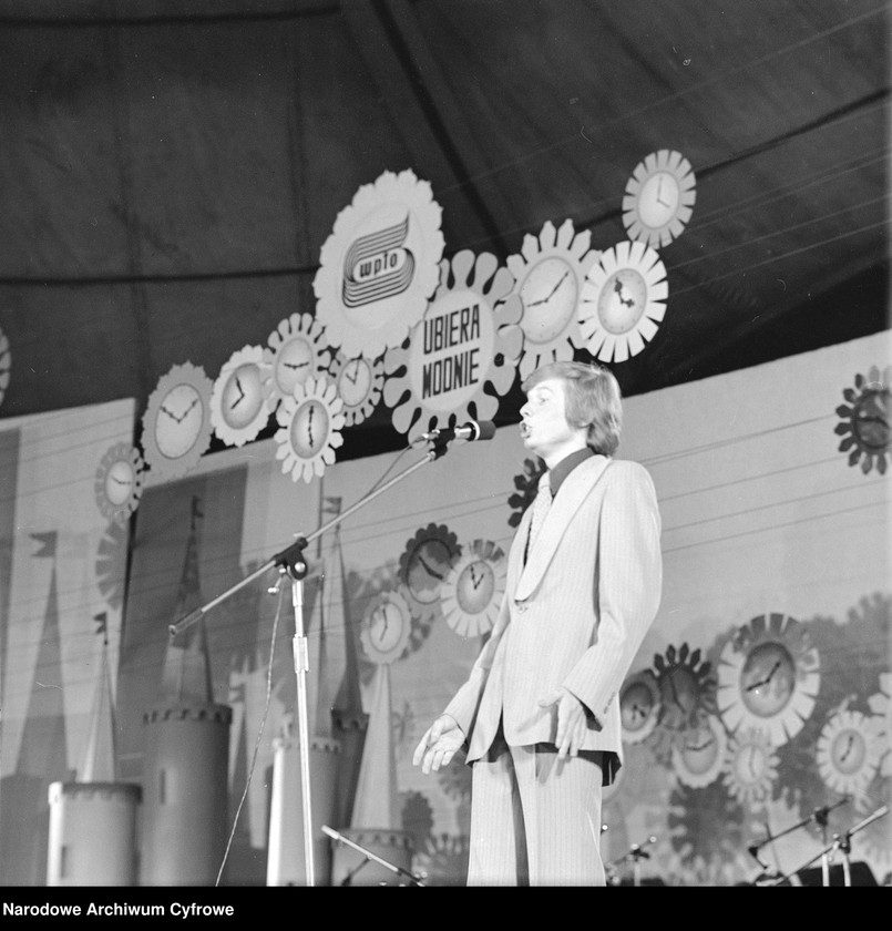 image.from.unit.number "XII Krajowy Festiwal Piosenki Polskiej w Opolu"