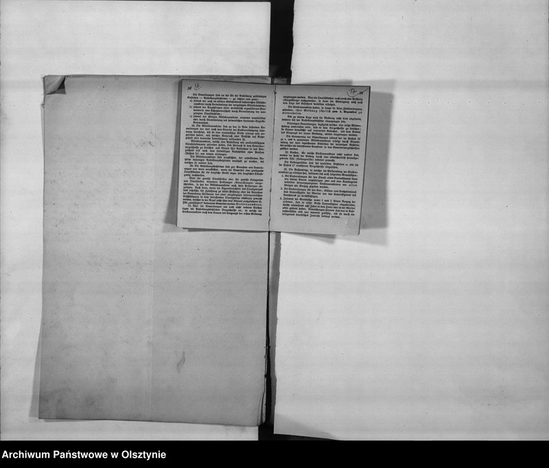 image.from.unit.number "Regierungs-Büreau-Diätar Kunde [August Karl Ferdinand]. 1. April 1895 Reg.[ierungs] Sekr.[etär] Assistent, 1. April 1896 Regierungssekretär, 15. November 1915 Regierungsrat"
