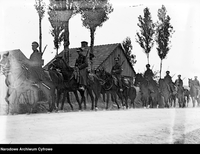Obraz 14 z jednostki "Święto Kawalerii w Krakowie z okazji 250 rocznicy Odsieczy Wiedeńskiej "